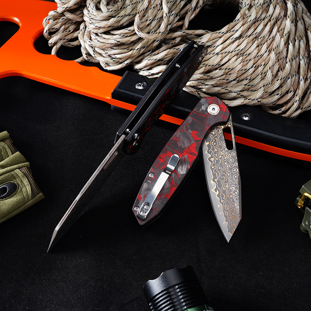 Tunafire GT-T0044-4 Bronze Damascus Folding Knife VG10 Core 60HRC Button Lock Carbon Fiber Handle EDC