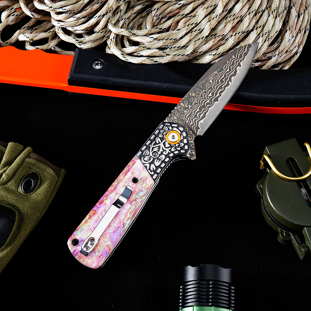 Tunafire Knife GT-DM049 Brass Damascus VG10 Core Pocket Knife Pastel Beads Handle Ball Bearing EDC Utility Knife Camping Knife Gift