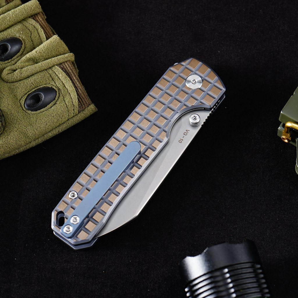 Tunafire knife GT-T0070-6 | 2.95"Stone Wash VG10 Blade | Khaki Titanium Alloy Handle | Button Liner Lock | Tunafireknives