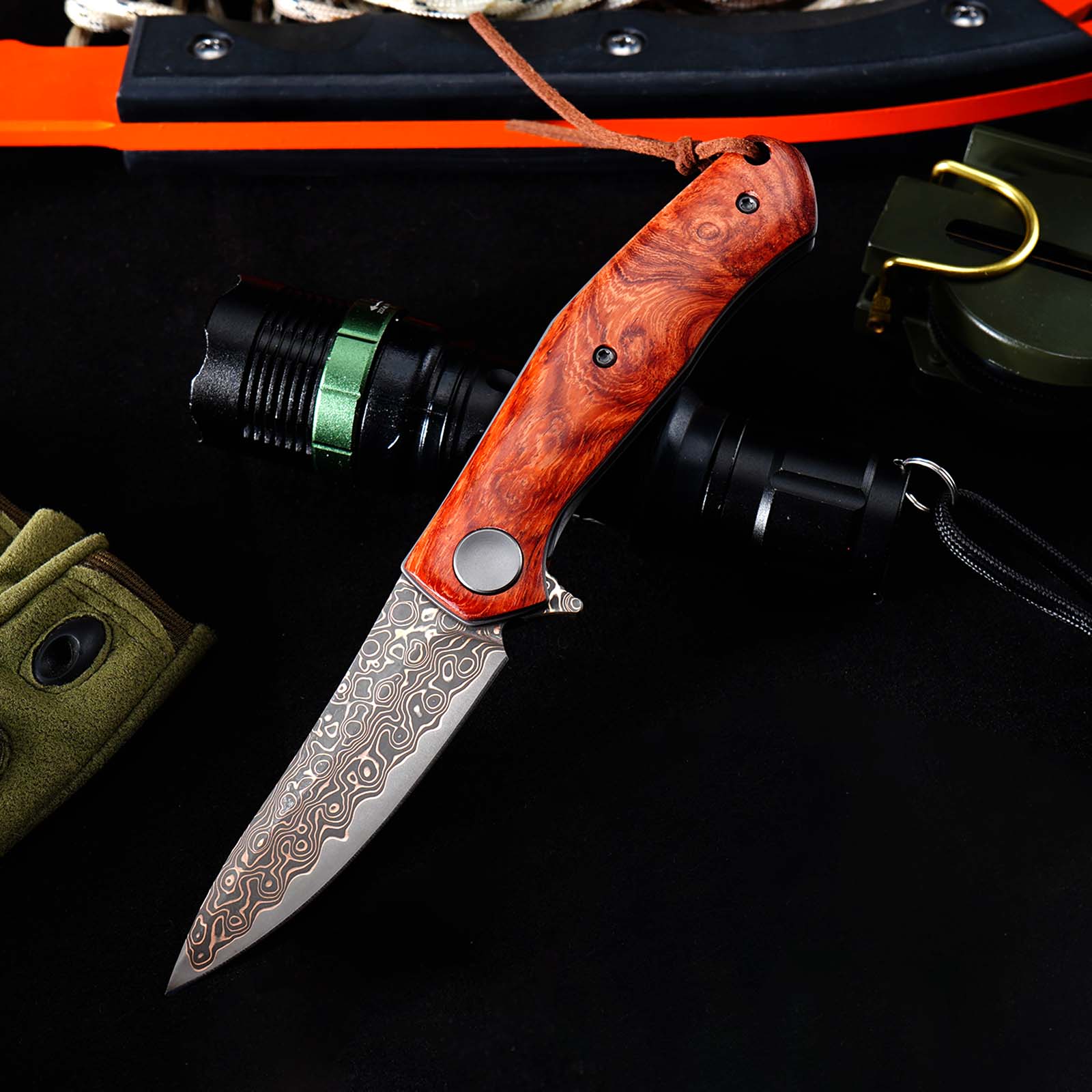 Tunafire GT‑K4020‑3 Folding Knife, Brass Damascus VG10 Steel Core, Yellow Sandalwood Handle, Ball Bearing EDC Pocket Knife