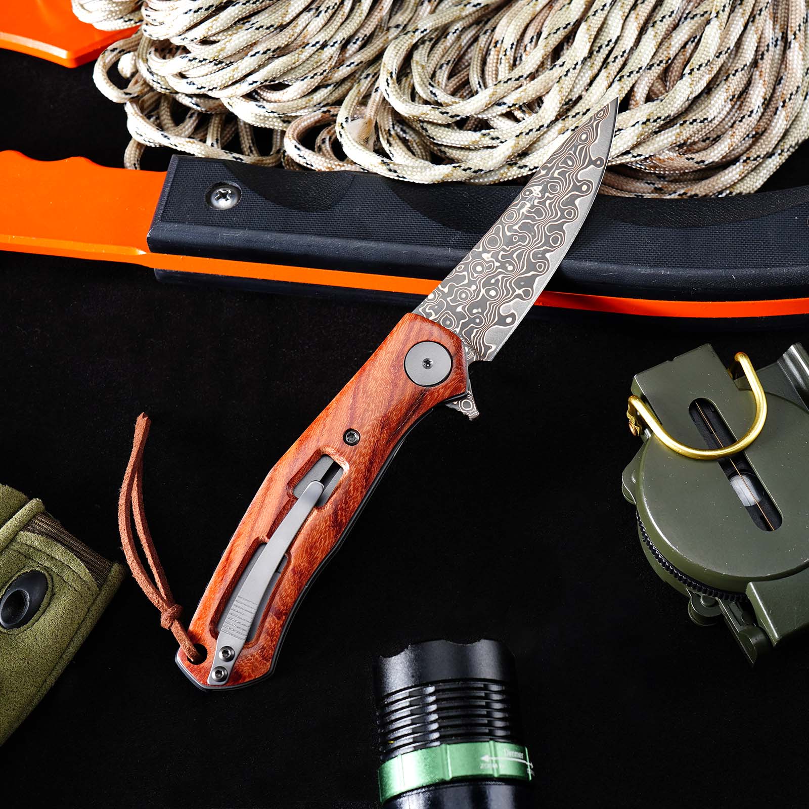 Tunafire GT‑K4020‑3 Folding Knife, Brass Damascus VG10 Steel Core, Yellow Sandalwood Handle, Ball Bearing EDC Pocket Knife