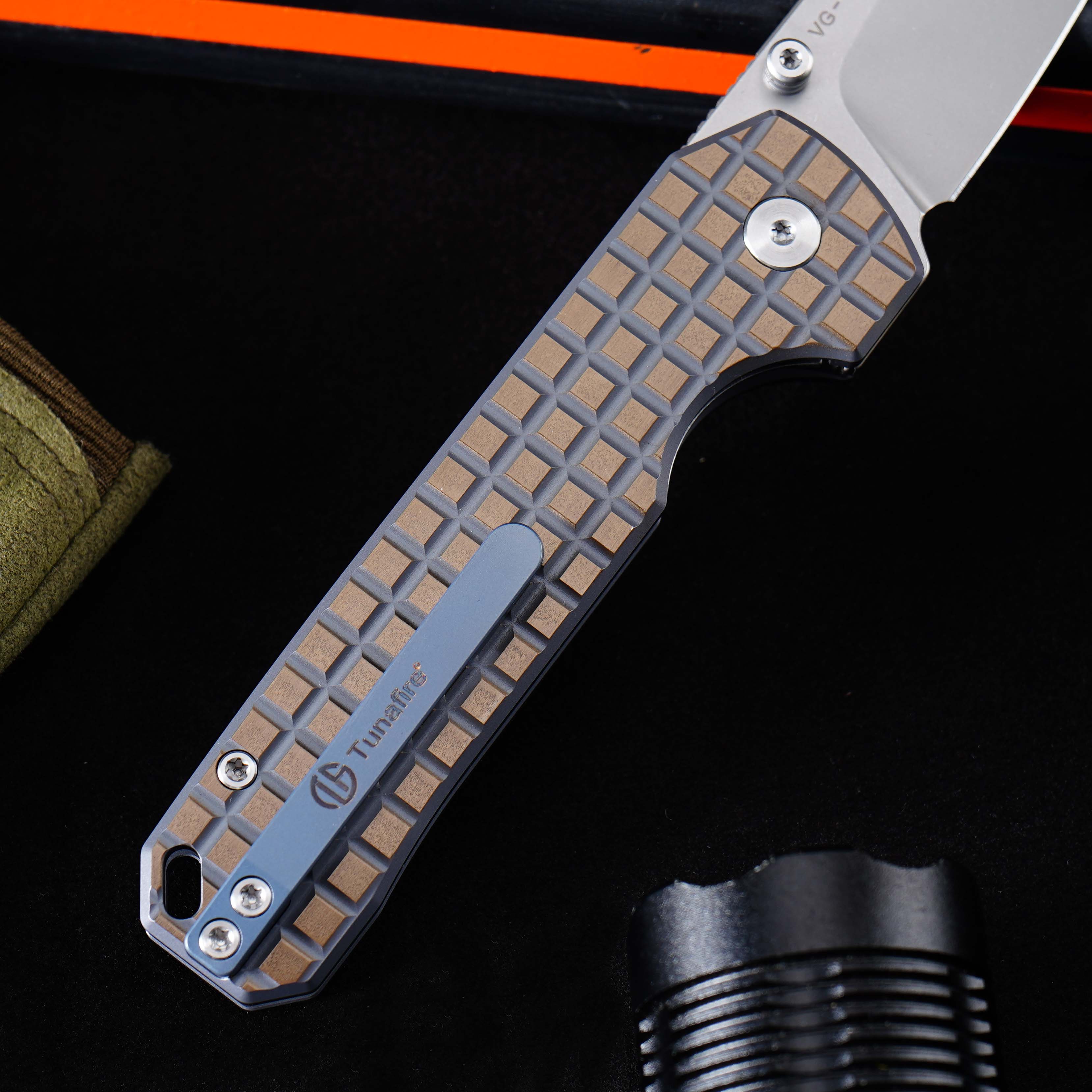 Tunafire knife GT-T0070-6  | 2.95"Stone Wash VG10 Blade  | Khaki Titanium Alloy Handle  | Button Liner Lock | Tunafireknives