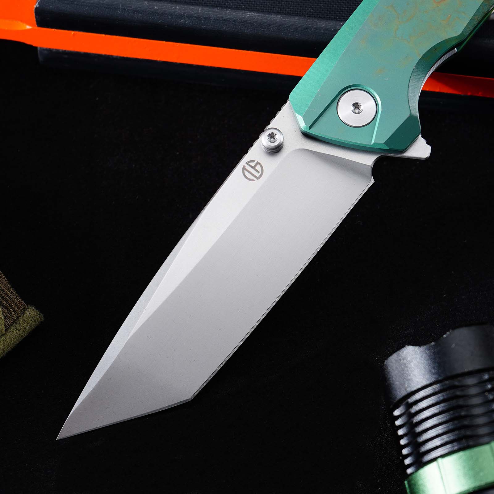 Tunafire GT-T0077 EDC Folding Knife 3.43"VG10 Blade Green Titanium Handle With Stone Wash And Color Anodizing Ceramic Ball Bearing Pocket Knife