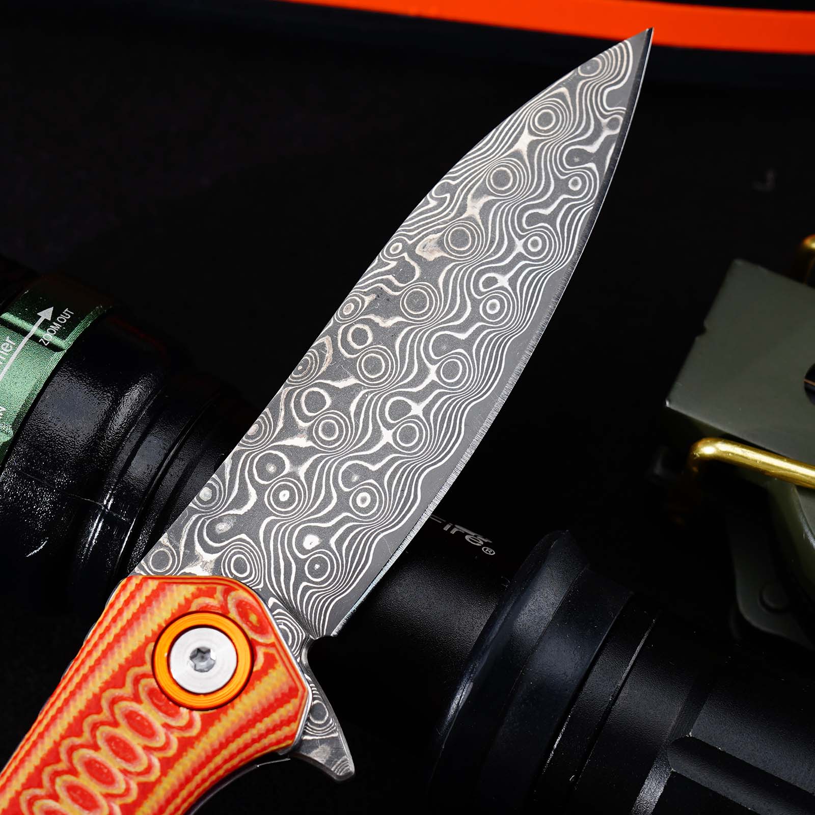 Tunafire Knives GT-DM055 Damascus Steel Folding Knife, Ball Bearing Color G10 Handle EDC Pocket Knife