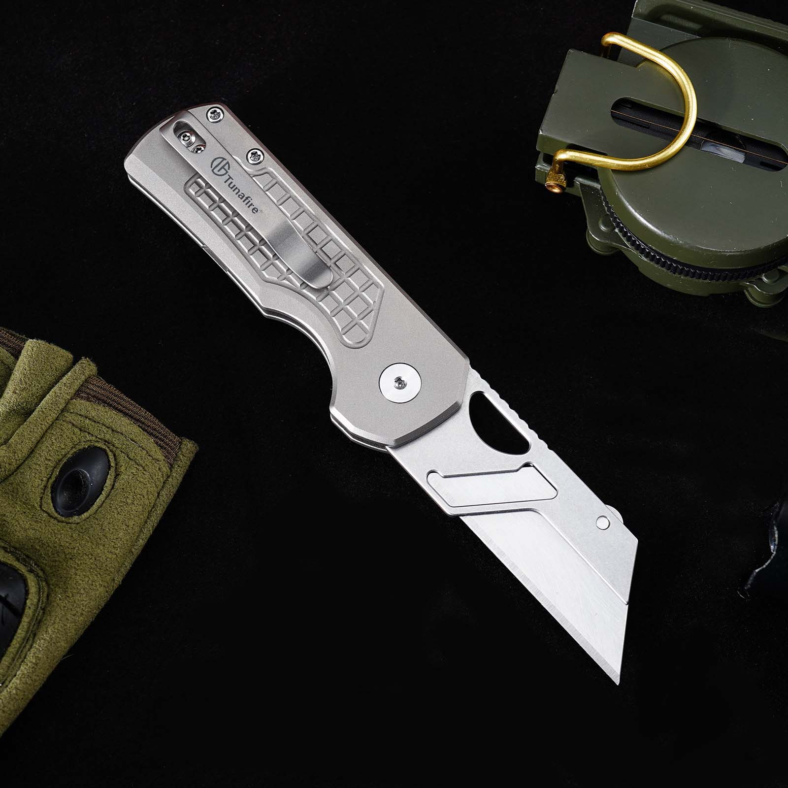 Tunafire MGD-1 Portable Foldable Multi-functional Cutting Knife, Carbon steel detachable blade, Titanium alloy rear clip EDC knife