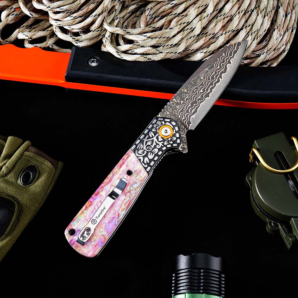 Tunafire Knife GT-DM049 Brass Damascus VG10 Core Pocket Knife Pastel Beads Handle Ball Bearing EDC Utility Knife Camping Knife Gift