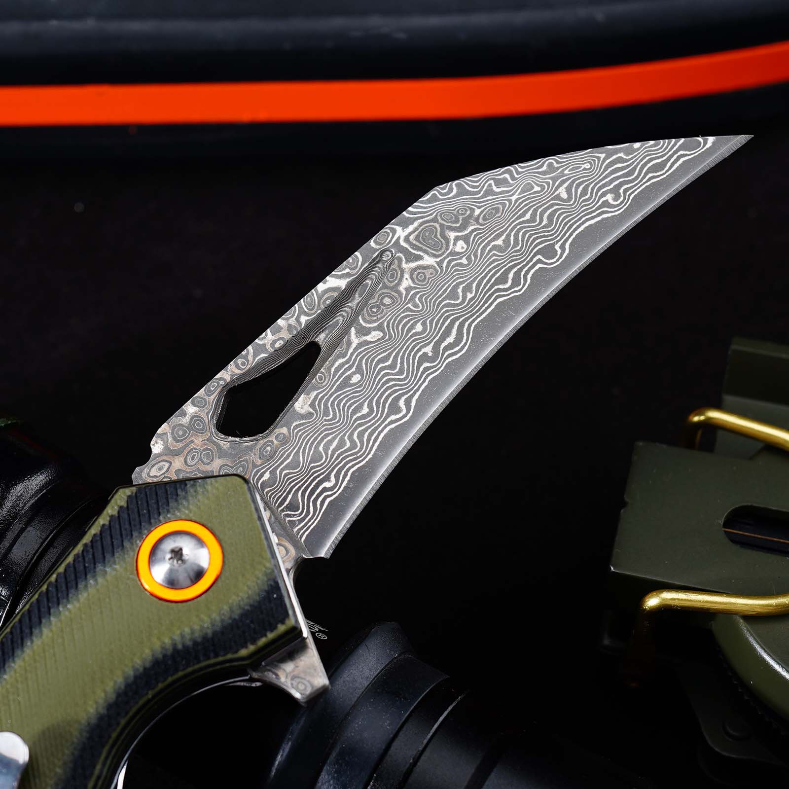 Tunafire GT-989 Folding Knife, 76-Layer Damascus Steel Pocket Knife, Dual Color G10 Handle with Built-in Bearing