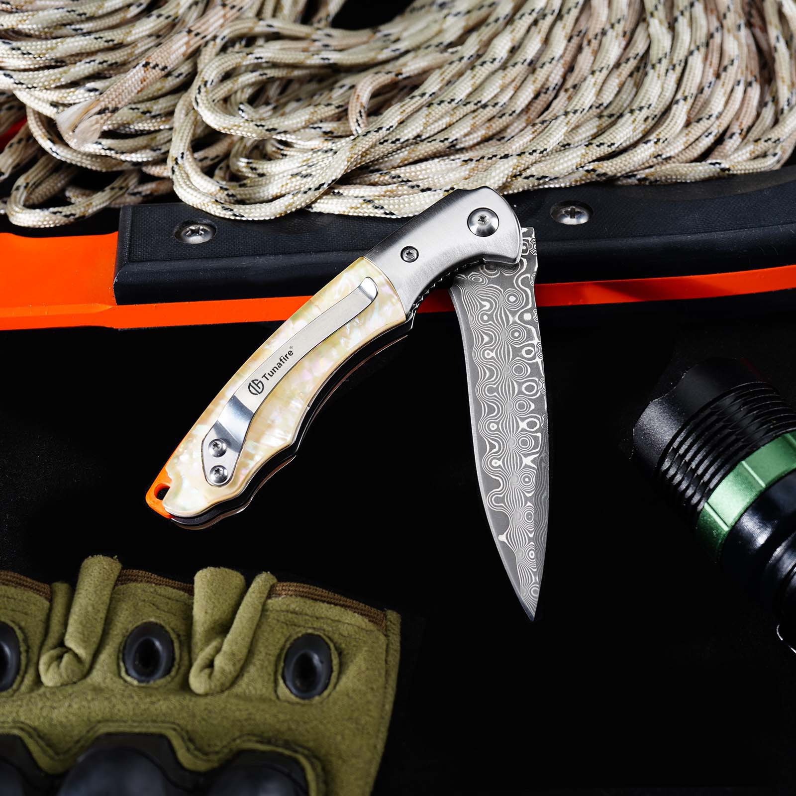 Tunafire GT-DM014 Everyday Carry Folding Knife | 76 Layers Damascus Blade, White Shellfish Inlay Handle