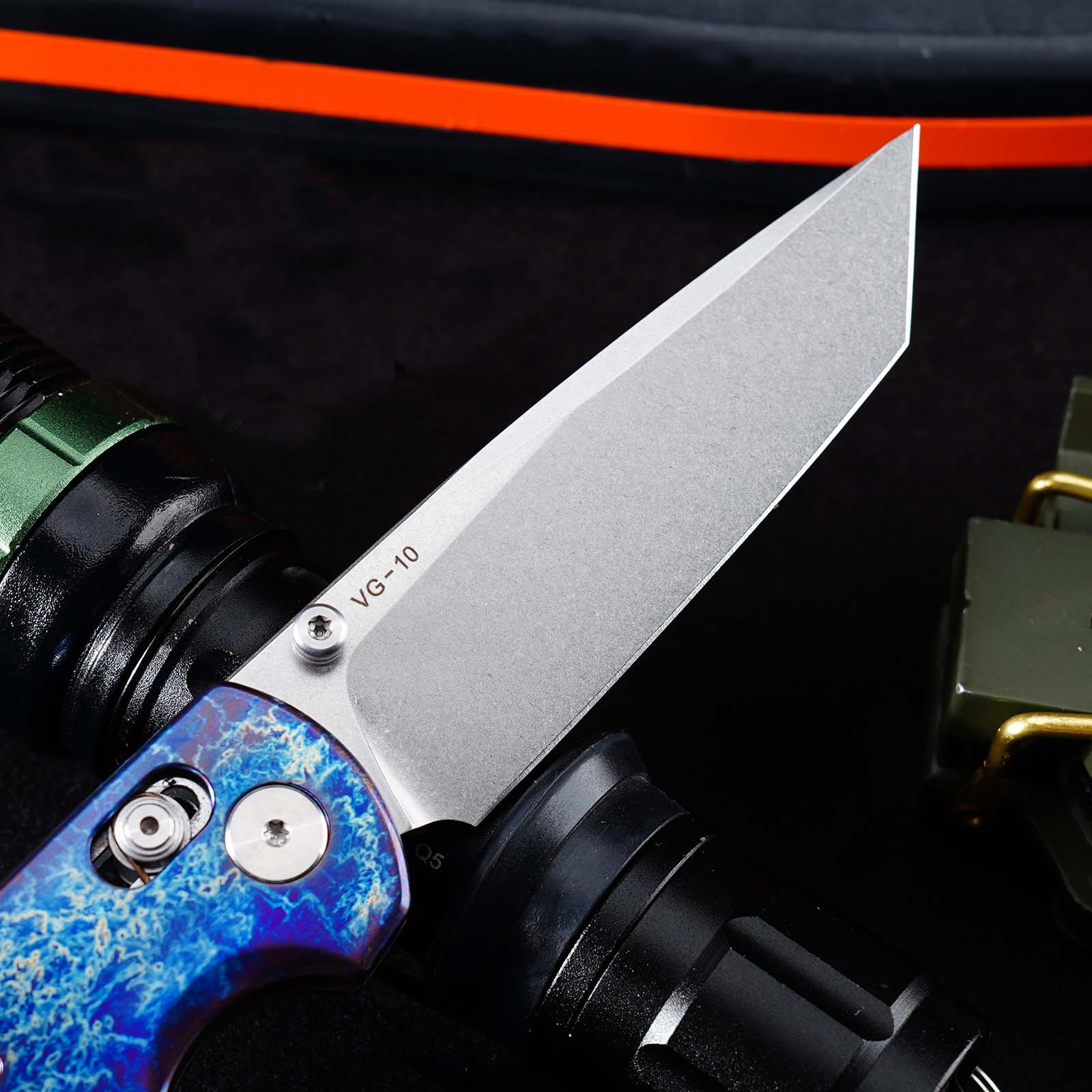 Tunafire Knife GT-T0039-1 VG-10 Steel Folding Knife, Puple Titanium Alloy Handle with Lightning Pattern, Ceramic Ball Bearing System EDC Pocket Knife